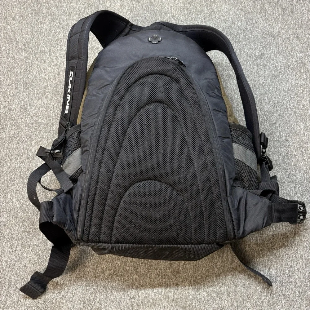 Dakine Element Backpack Brown Black Pockets Campus School Laptops Travel MTB